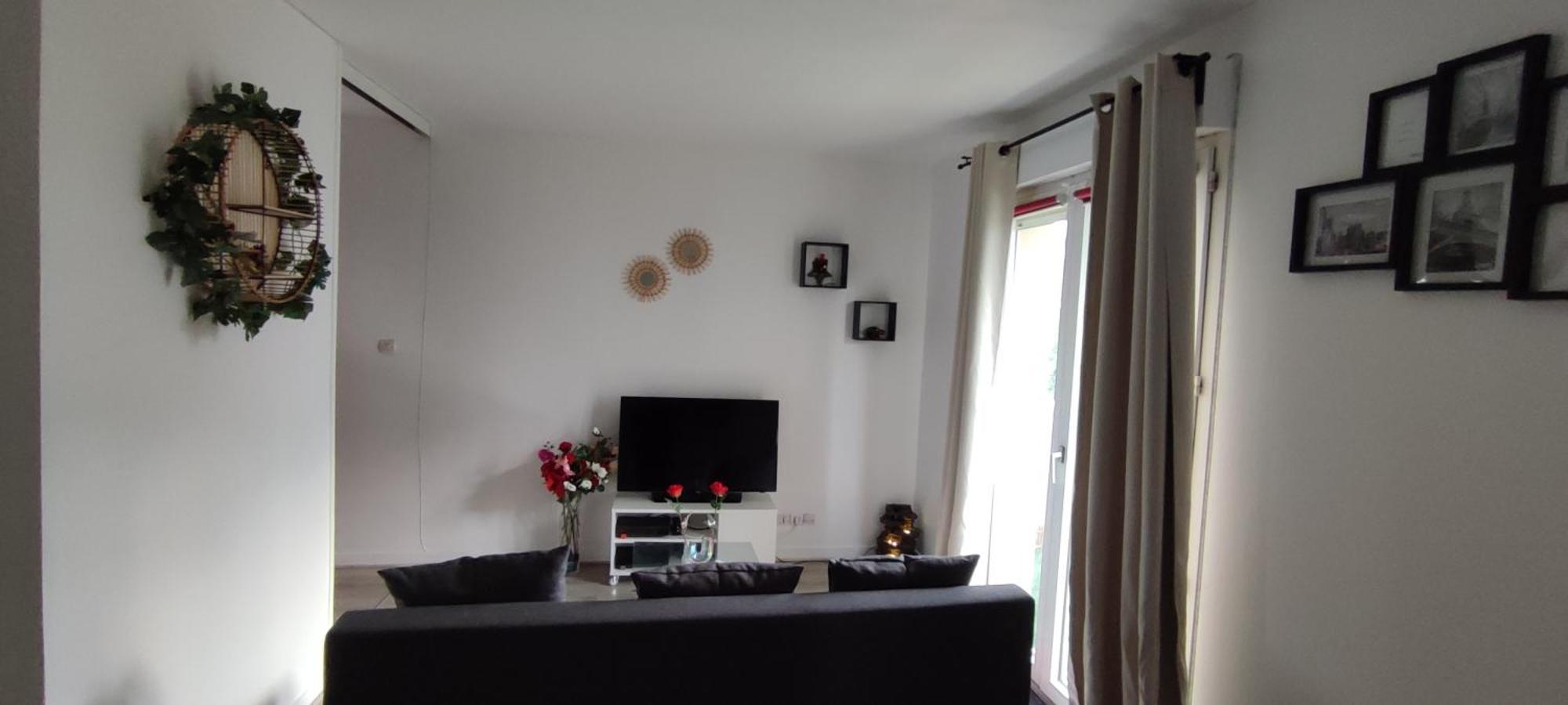 Evry Evasion Charme Calme Apartment Courcouronnes Ngoại thất bức ảnh